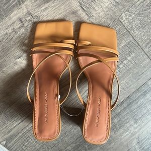 Princess Poly Heels 👠